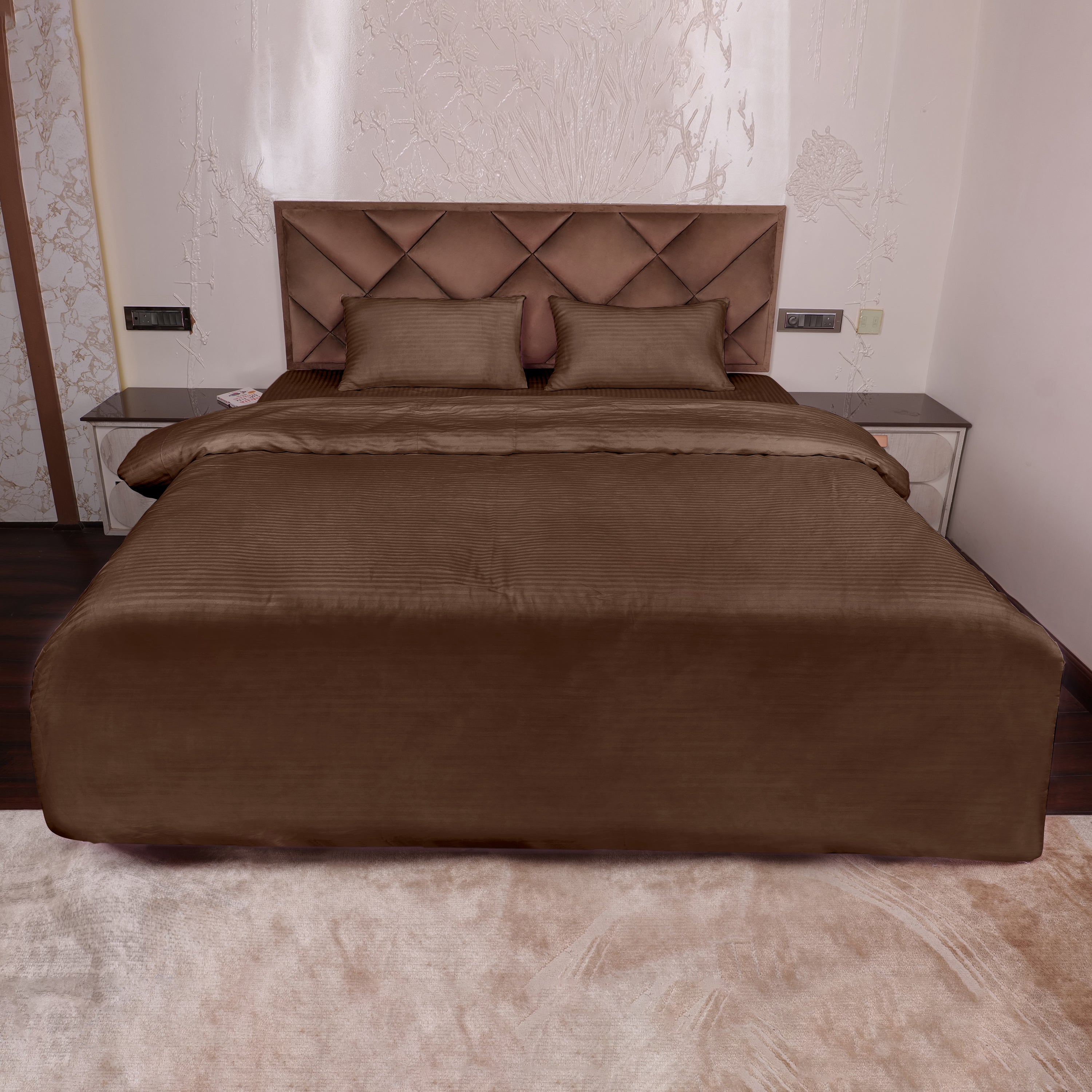 Brown Duvet Cover Stripe AVI Lifestyles I01