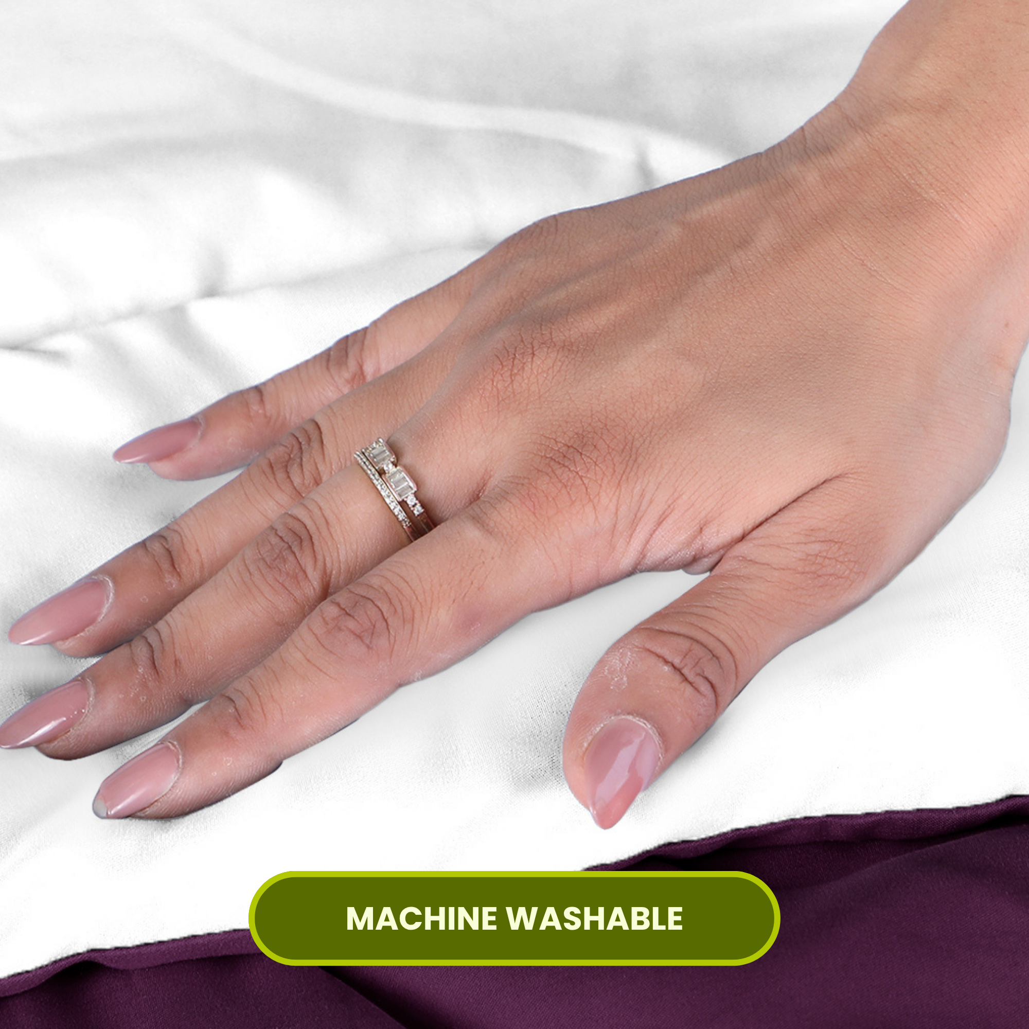 White & Wine Reversable Comforter/Duvet