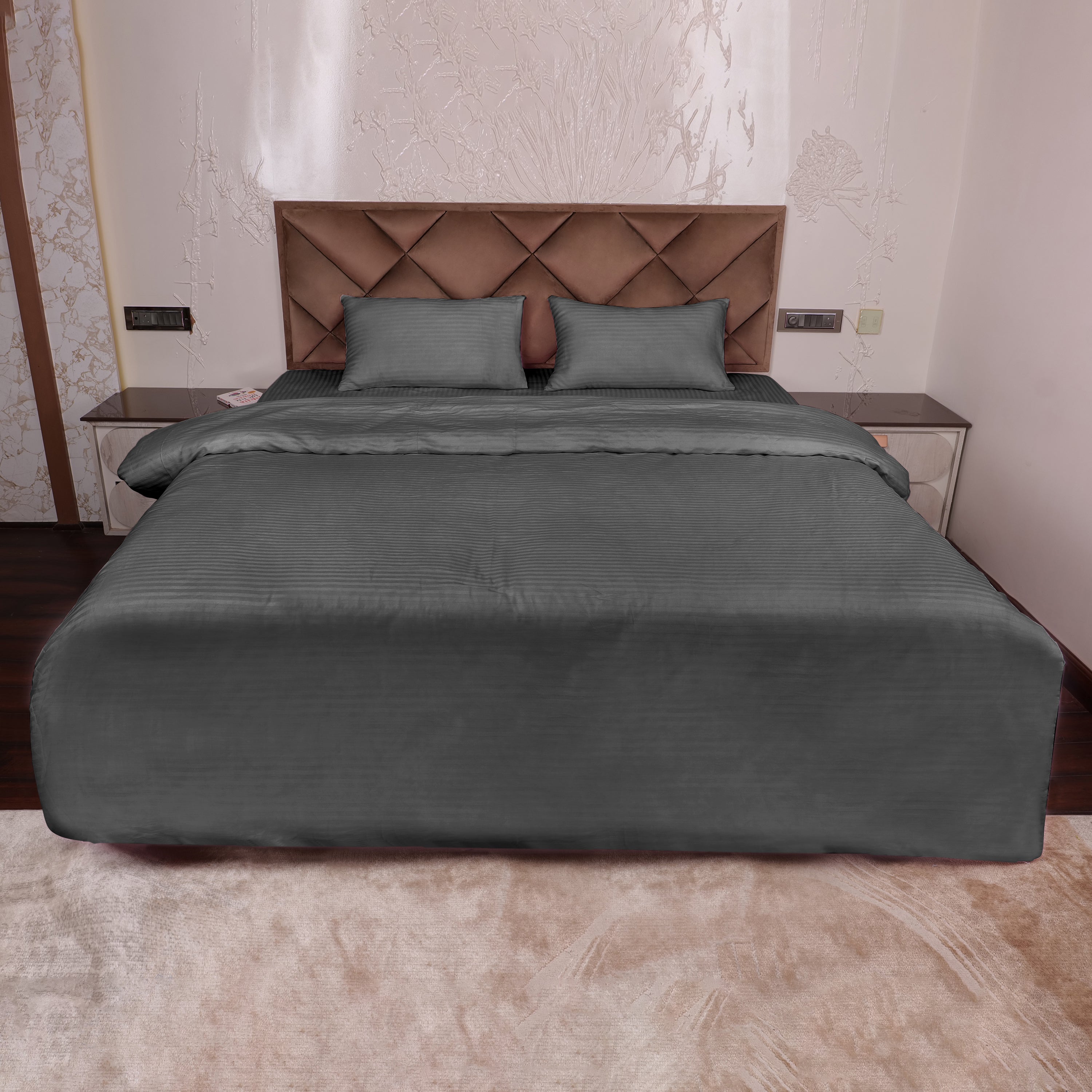 Grey Duvet Cover Stripe AVI Lifestyles I01