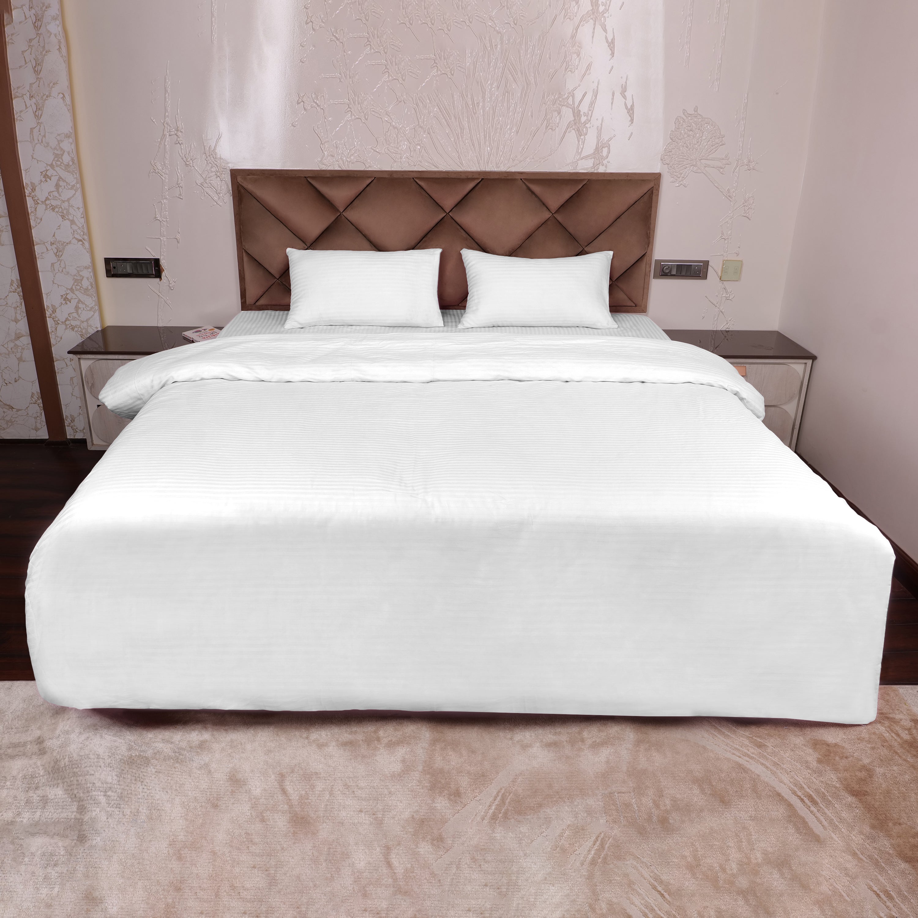 White Duvet Cover Stripe AVI Lifestyles I01