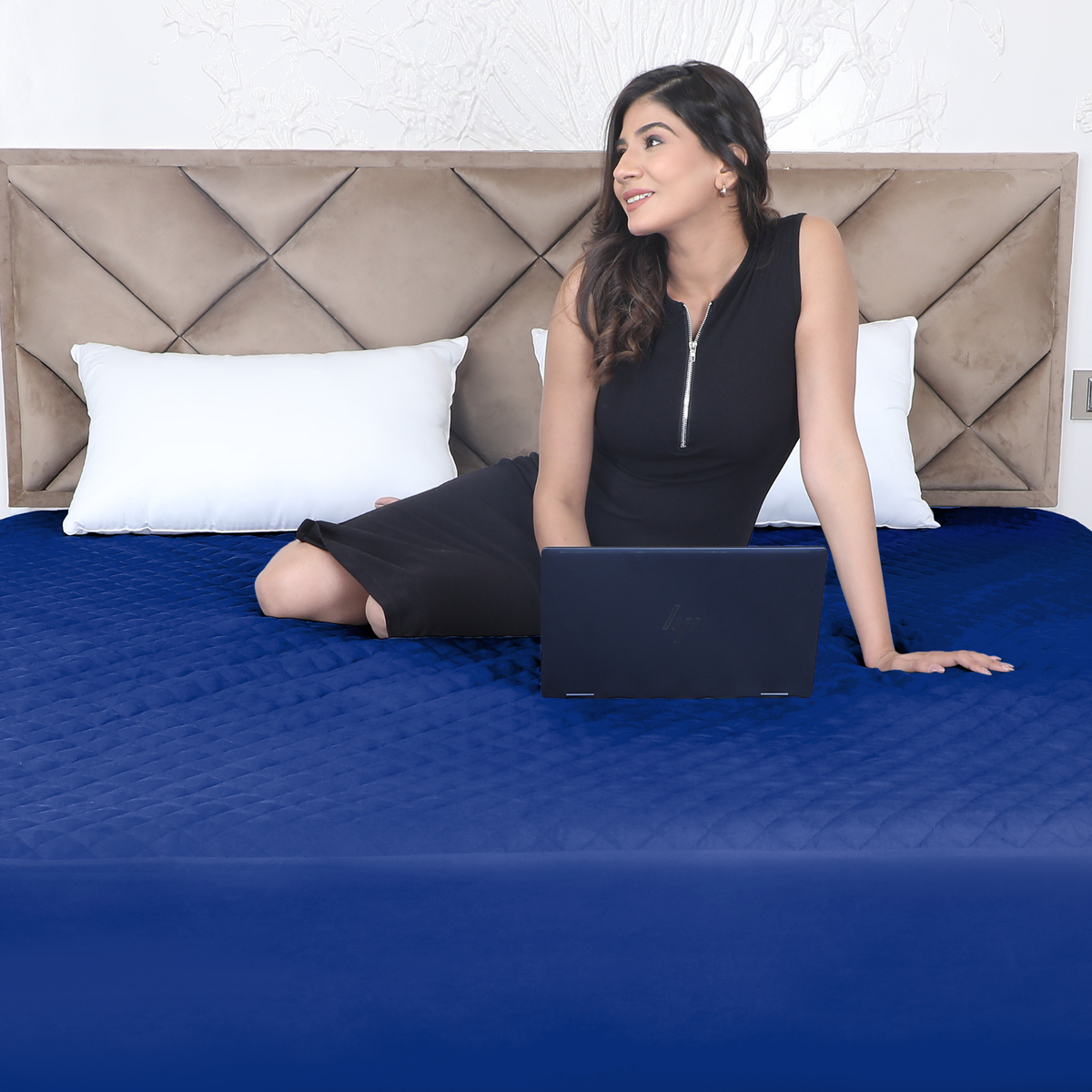 Quilted Navy Blue Mattress Protector 