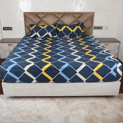 Dreamy Night Polyester Flat Bedsheet with Pillow Cover