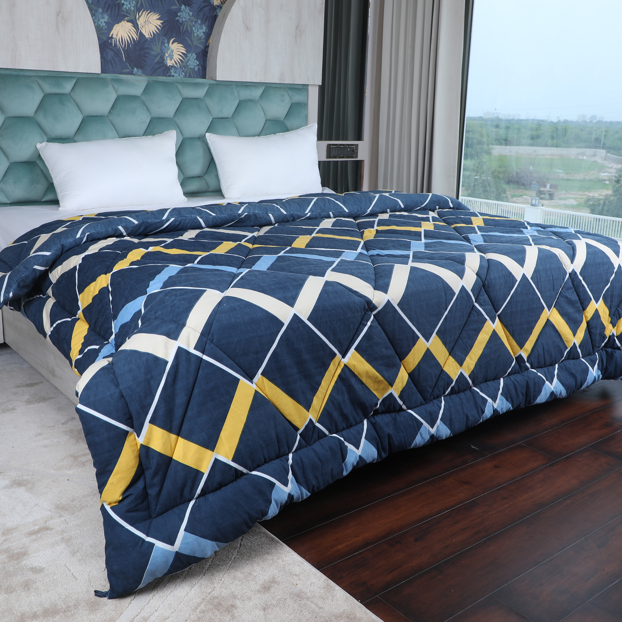 Dreamy Night Comforter/Duvet