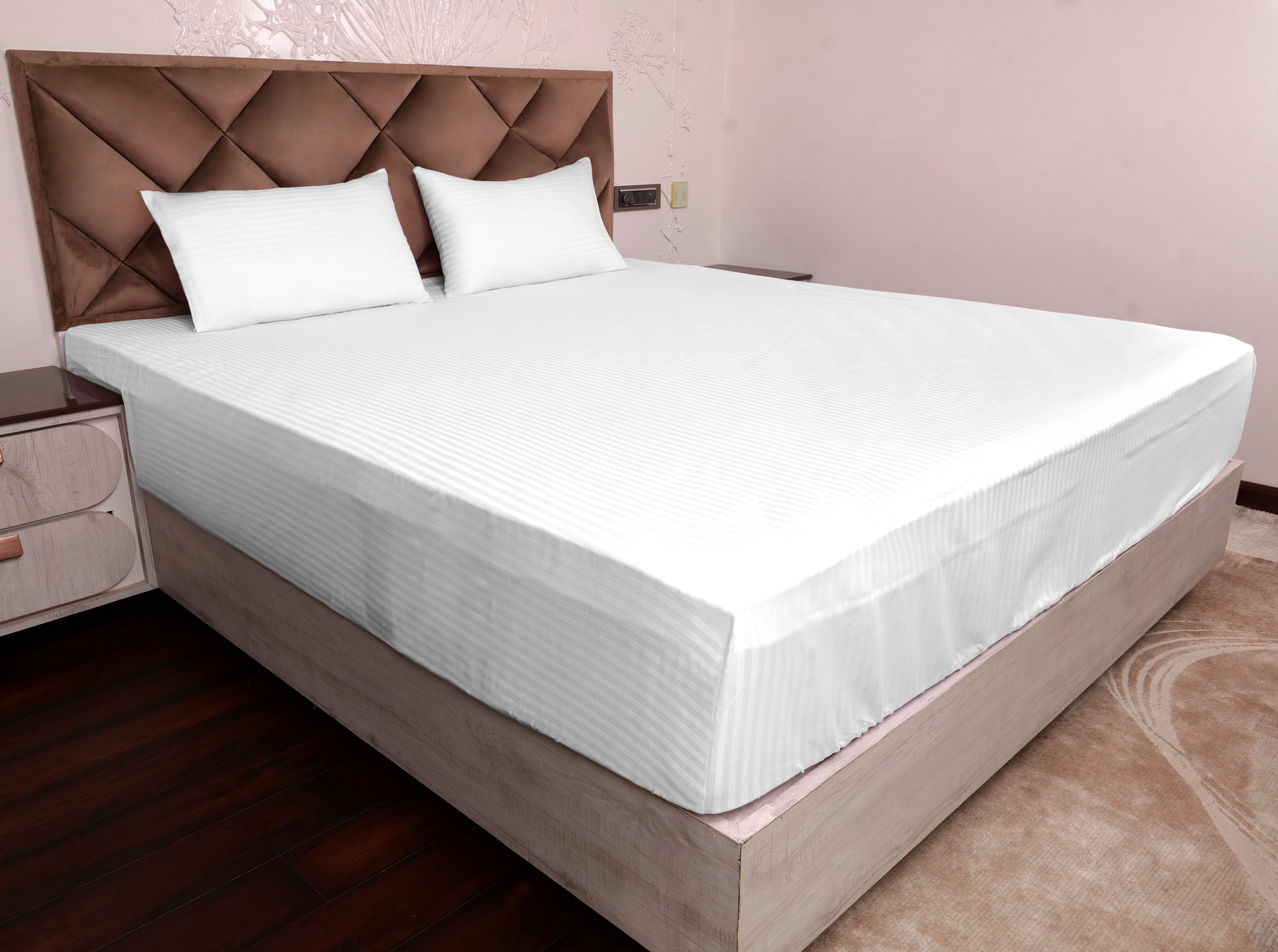 White Bedsheet with Pillow Cover